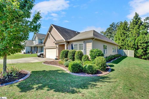 100 Amherst Way, Easley, SC, 29642-7018 | Card Image