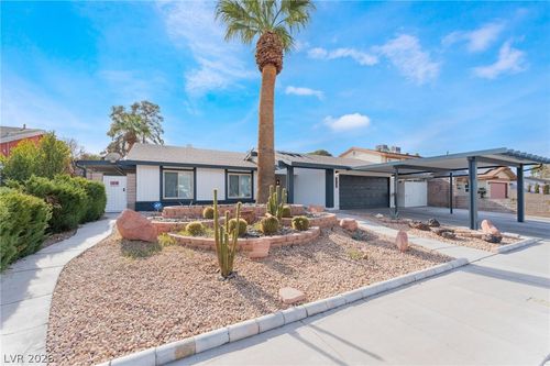 3115 Cabachon Ave, Las Vegas, NV, 89121-2208 | Card Image
