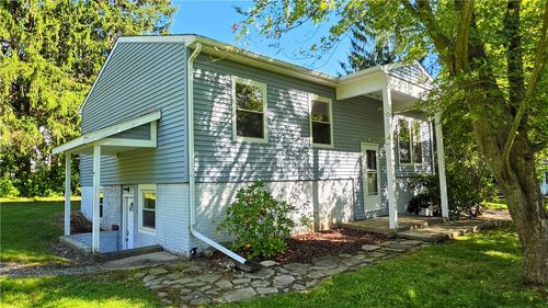102 Joanne Dr, Ithaca, NY, 14850-6306 | Card Image