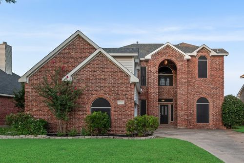 2212 Nottingham St, Flower Mound, TX, 75028-3551 | Card Image