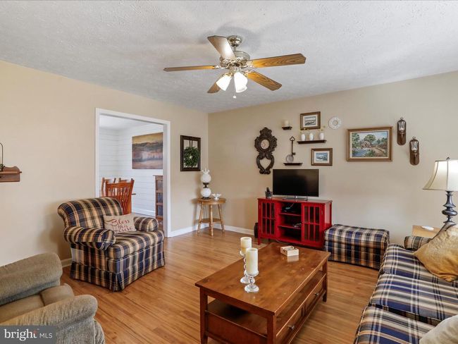 105 Blanche Cir, House other with 4 bedrooms, 3 bathrooms and null parking in WINCHESTER VA | Image 9