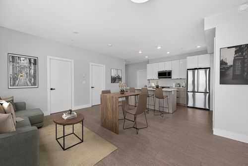 504-20360 Logan Ave, Langley, BC, V3A0P5 | Card Image