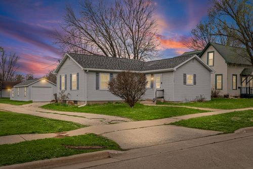 708 Kent St, Sparta, WI, 54656-1331 | Card Image