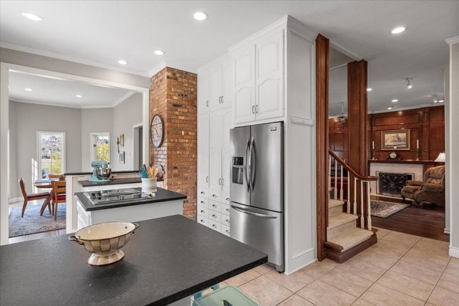 67 S Lakeshore Dr, House other with 4 bedrooms, 3 bathrooms and null parking in Ransom Canyon TX | Image 12