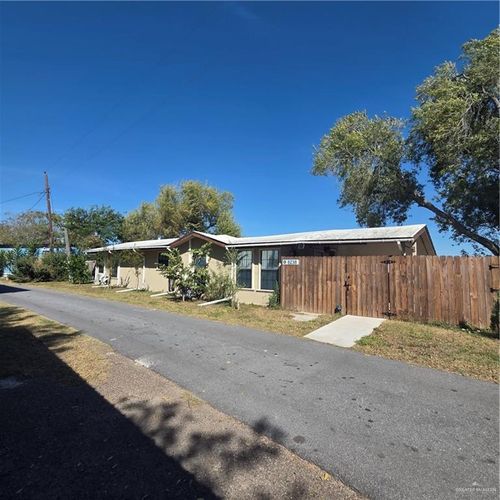 8238 Lago Vista Dr, Edcouch, TX, 78538-3333 | Card Image