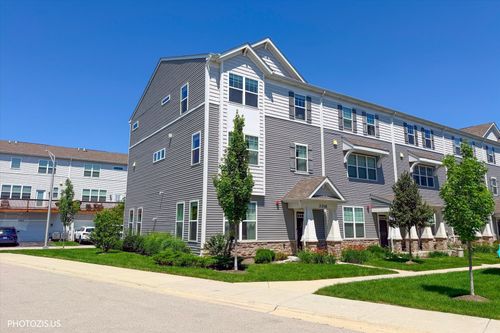 3316 Trillium Cir, Rolling Meadows, IL, 60008-1668 | Card Image