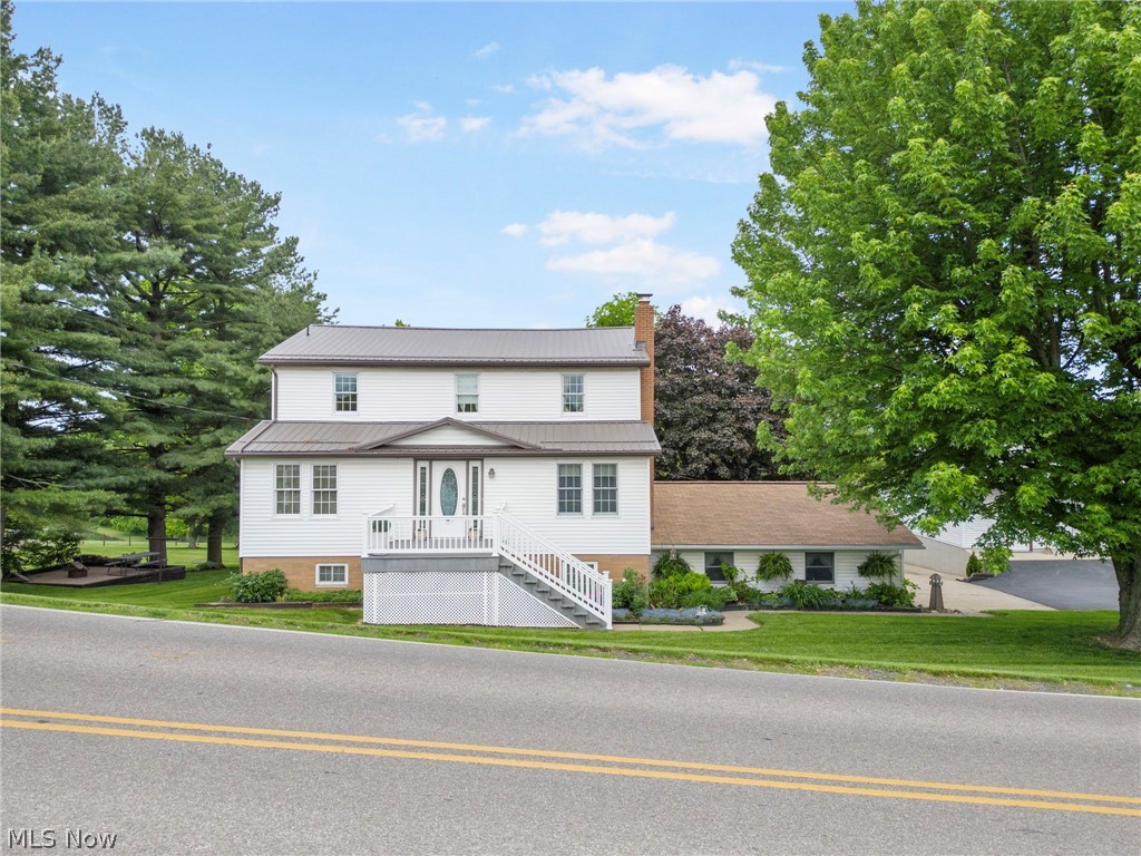 County Road 407 , Millersburg, OH 44654