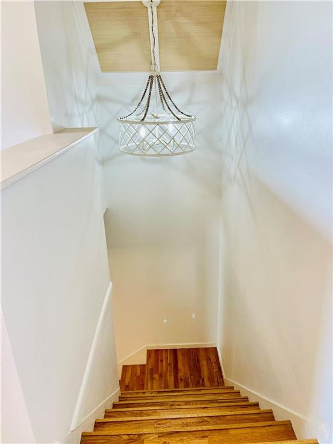 To The Upper Level | Image 20