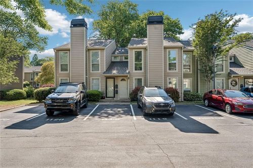 1119 Riverbend Club Dr Se, Atlanta, GA, 30339-2813 | Card Image