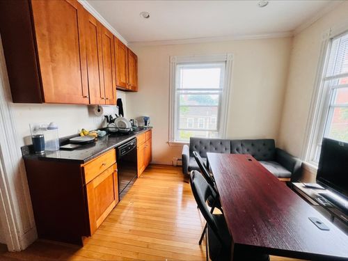 6-181 Erie Street, Cambridge, MA, 02139 | Card Image