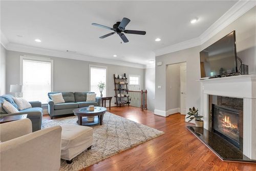 53-2690 Derby Walk Ne, Brookhaven, GA, 30319-3657 | Card Image