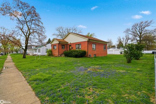 2107 S Central Avenue, Burlington, IA, 52601 | Card Image