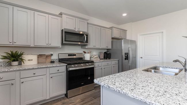 307 Glade Ct, House other with 4 bedrooms, 3 bathrooms and 4 parking in Loris SC | Image 8