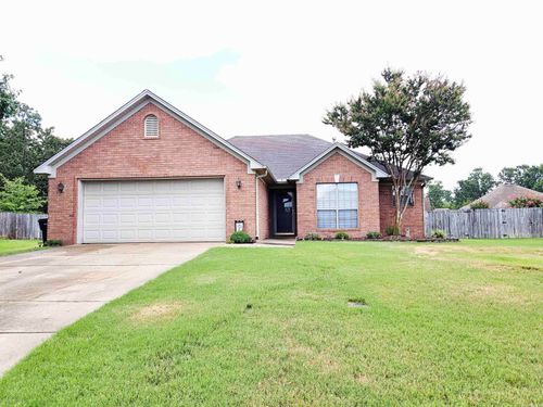 4650 Valiant Dr, Conway, AR, 72034-3465 | Card Image