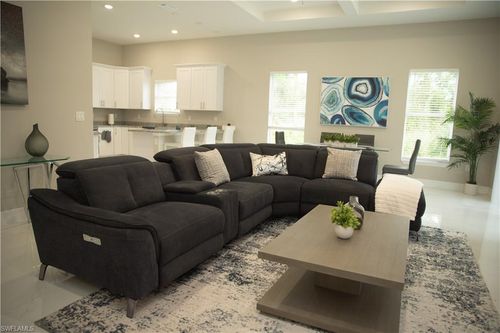 1226 Chrisholm St, Lehigh Acres, FL, 33974 | Card Image