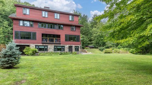 56 Turner Mill Ln, Stowe, VT, 05672-5901 | Card Image