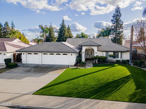 10103 Wentworth Court, Bakersfield, CA, 93311 | Card Image