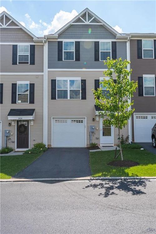 2036 Alex Rd, Forks Twp, PA, 18040-5859 | Card Image