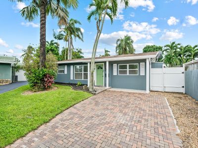 1830 Nw 32nd Ct, House other with 3 bedrooms, 2 bathrooms and null parking in Oakland Park FL | Image 2