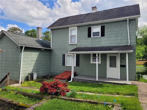 807 Oak St, Monessen, PA, 15062-2112 | Card Image