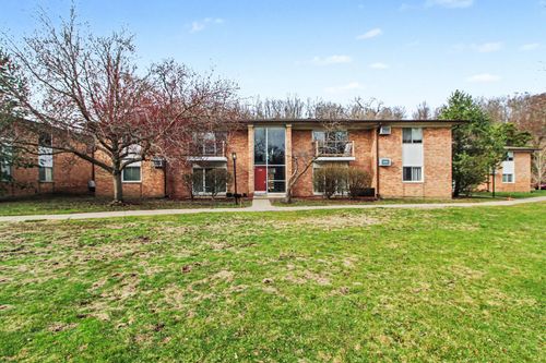 apt-101-1257 Island Dr, Ann Arbor, MI, 48105-2011 | Card Image