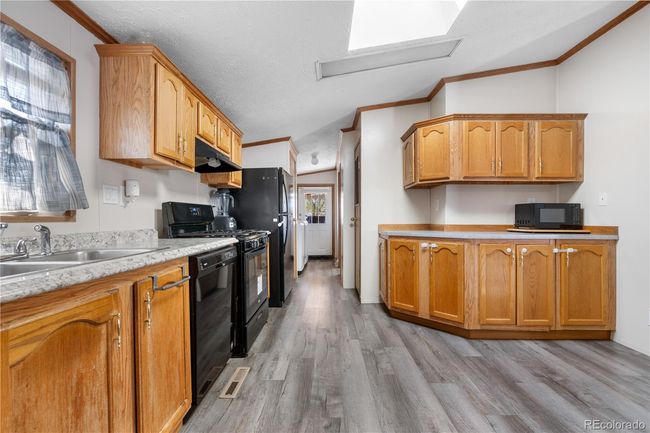 17479 E Coolidge Pl, Home with 3 bedrooms, 2 bathrooms and 1 parking in Aurora CO | Image 9