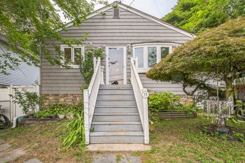 39 Willow Rd, Rocky Point, NY, 11778-8713 | Card Image