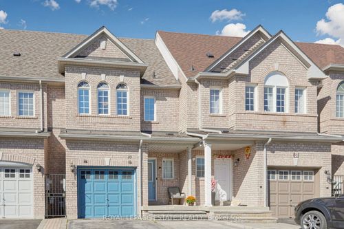 10 Dooley Cres, Ajax, ON, L1T4J4 | Card Image