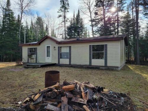 180 E Spruce Road, Caledonia Township, MI, 48792 | Card Image