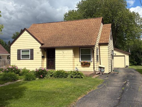 315 Watson St, Antigo, WI, 54409 | Card Image
