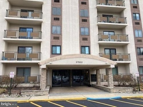 411-27411 Valley Run Dr, WILMINGTON, DE, 19810-1951 | Card Image