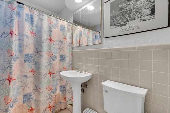 2651 Ne 49 Th St, House other with 3 bedrooms, 2 bathrooms and null parking in Lighthouse Point FL | Image 24