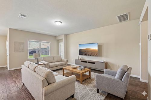 109 San Bernard Trl, Hutto, TX, 78634-4465 | Card Image