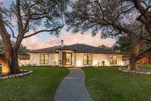 6415 Copper Creek Dr, Dallas, TX, 75248-3916 | Card Image