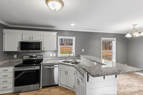 6706 Lineberger Rd, Denver, NC, 28037-8315 | Card Image