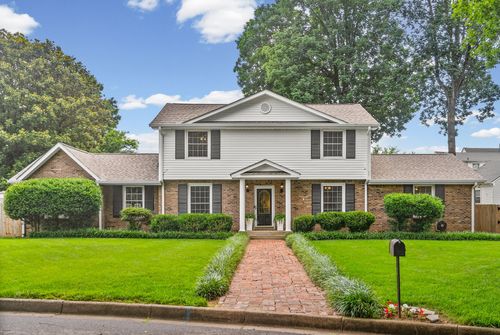 131 Madison Ter, Clarksville, TN, 37040-3555 | Card Image