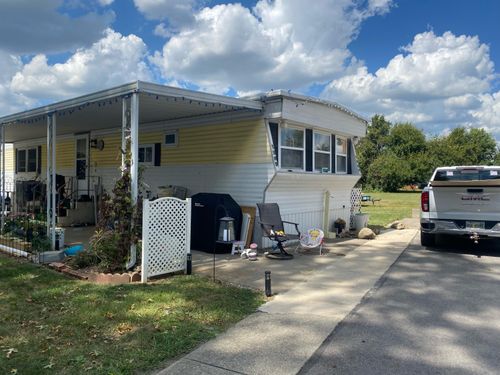 156-210 Cedar St, Pataskala, OH, 43062-8250 | Card Image