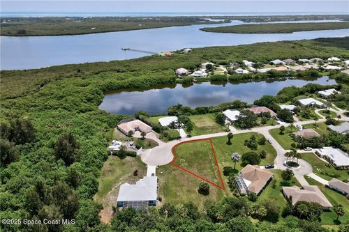 7465 32nd Ct, Vero Beach, FL, 32967-5770 | Card Image