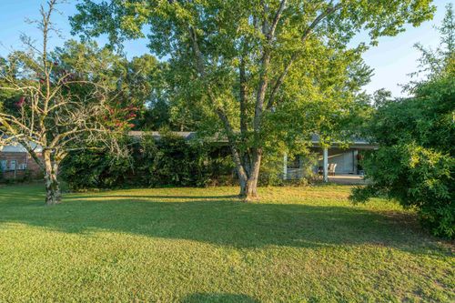 215 Cynthia Cir, Hot Springs, AR, 71913-2585 | Card Image