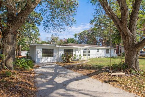 2064 Atlantic Blvd, Vero Beach, FL, 32960-2911 | Card Image