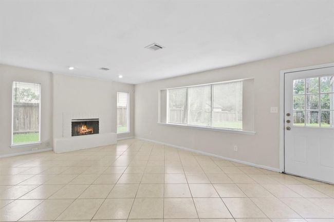 6227 Fawnwood Dr, House other with 4 bedrooms, 3 bathrooms and 2 parking in Spring TX | Image 7