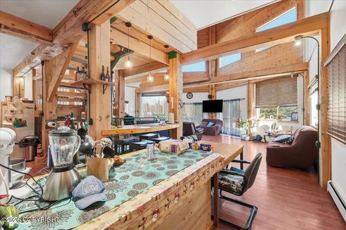 7200 W Middle Dr, Wasilla, AK, 99623-0695 | Card Image