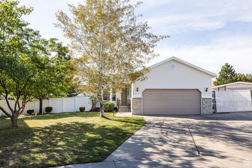5365 W Alpine Flower Cir, Kearns, UT, 84118-9236 | Card Image