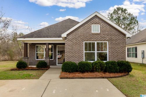 320 Creek Run Cir, CALERA, AL, 35040-7803 | Card Image