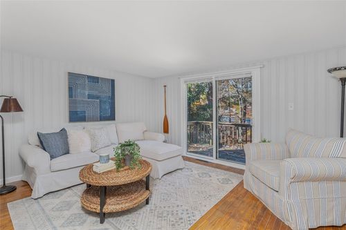 31 Lakeside Dr, Hope Valley, RI, 02832-1601 | Card Image