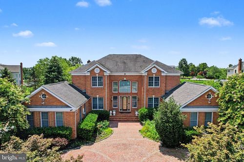 22727 Airmont Hunt Dr, ASHBURN, VA, 20148-7142 | Card Image