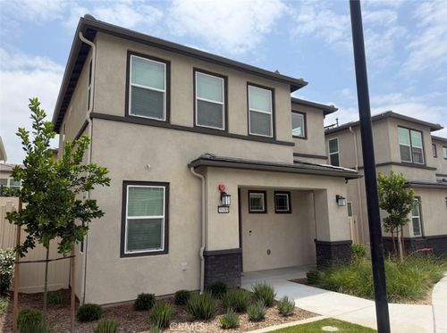39488 Tannat Dr, Temecula, CA, 92591-0381 | Card Image