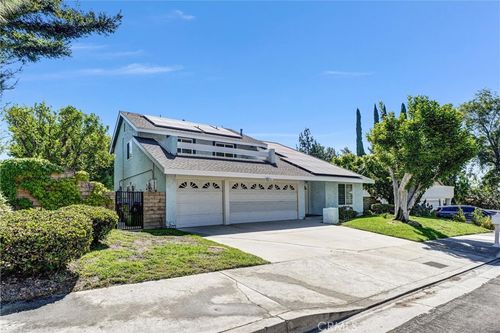 11454 Doral Ave, Porter Ranch, CA, 91326-1826 | Card Image