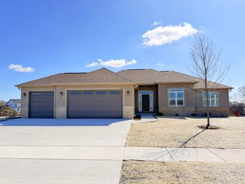 339 York St, Union Grove, WI, 53182 | Card Image