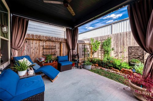1726 Summerlyn Terrace Dr, Houston, TX, 77080-2840 | Card Image